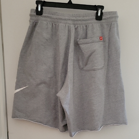 Nike Gray Athletic Shorts with Elastic Waistband - Picture 2 of 4